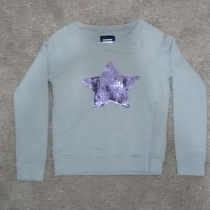 Girls gray swetshirt